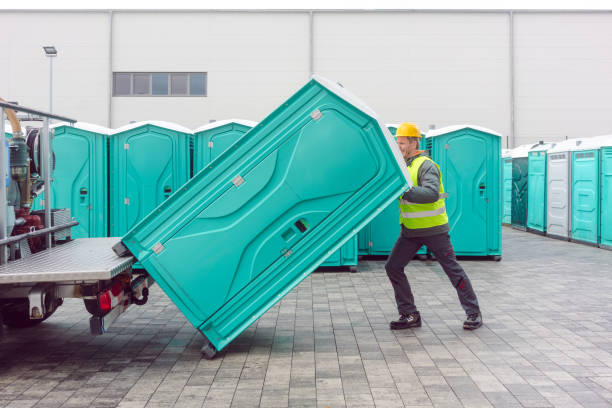 Types of Portable Toilets We Offer in Roselle, NJ